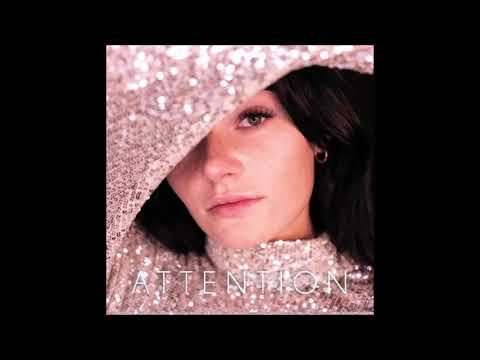 2020 Ulrikke - Attention