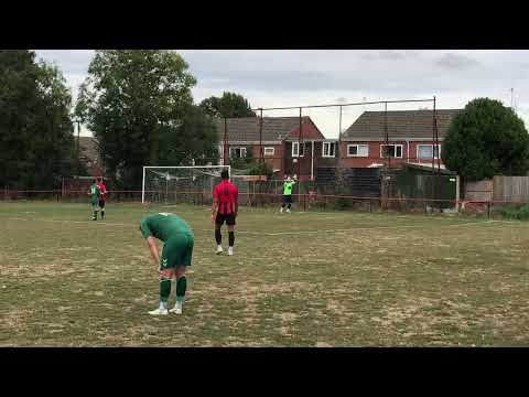 Warminster Town v Hengrove Athletic - 1st Half