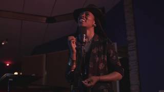 Sabrina Starke - Rosy Coloured Glasses (Unplugged)