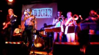 Washed up & left for dead - Hoxton Bar & Grill - 290710