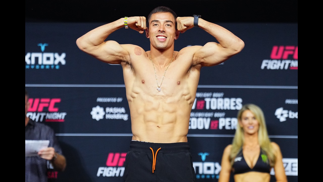 #UFCBaku Manuel Torres Es Un Peleador Por Naturaleza 🇲🇽