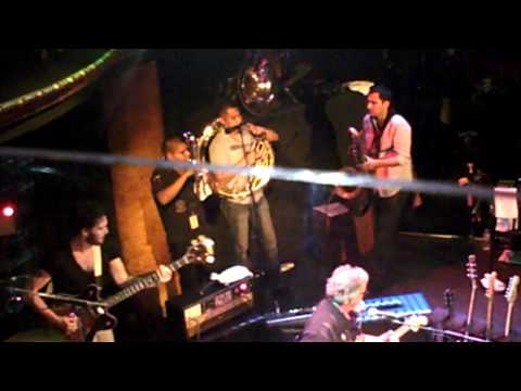 Wolly Bully with Ry Cooder at the concert
