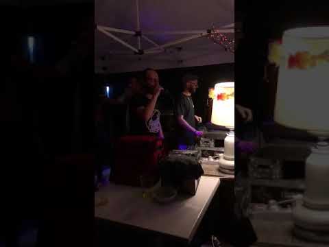 Double spliff in session MannaroMan live performing  " zionist" capra records