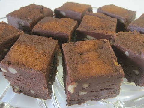 CREAMY CHOCOLATE FUDGE - How to make CHOCOLATE FUDGE Recipe