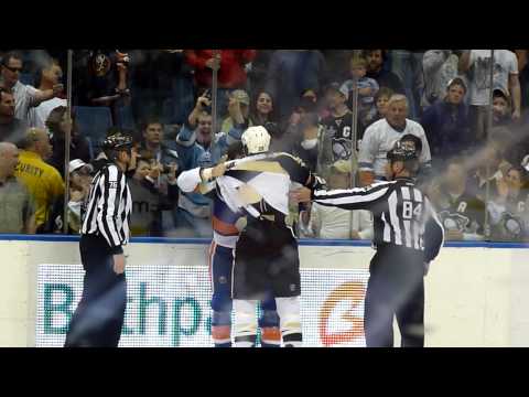 April 11th, 2010 - Pittsburgh Penguins vs New York Islanders - Fight Godard vs Rechlicz
