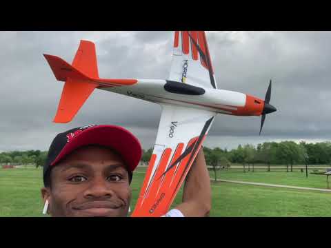speed-fresh-is-flying-the-new-eflite-v900-first-flight-for-my-19th-year-anniversary