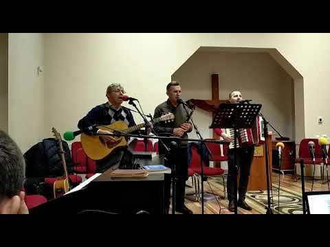 🎹🎸 Grup Cluj-Borhanci - Ce frumos esti Isus!