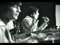 THE TROGGS - I CAN'T CONTROL MYSELF (FRENCH TV 1966).
