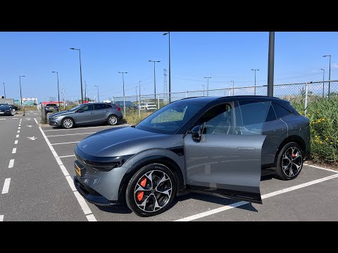 ZEEKR 7X self-parking at P+R Zeeburg III Amsterdam