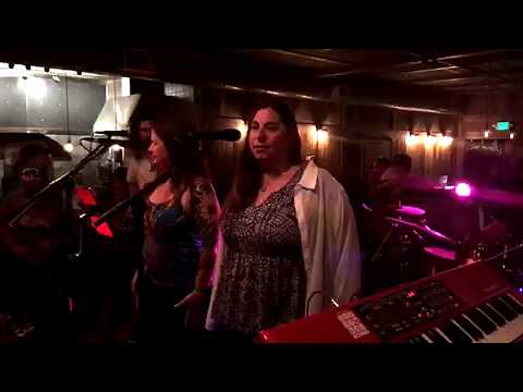 JERRY'S MIDDLE FINGER/TXR/SET 2/NIGHT TIME SHOW  7/27/19