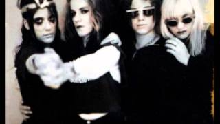 Download lagu L7 - Pretend We're Dead mp3