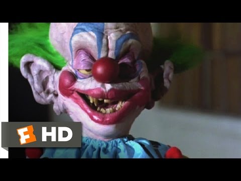 Killer Klowns from Outer Space (4/11) Movie CLIP - Gonna Knock My Block Off? (1988) HD