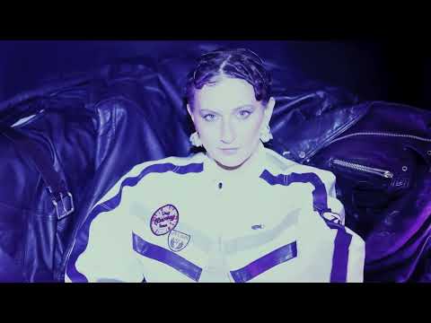 YaniKa - Szafa (Official Video)