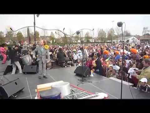 DRÔLEDÉPOK -  ENS' BATUCADA ,  la DM, FANFARE - carnaval Guyancourt.