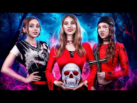 Irmãs Vampiras na Vida Real! Ninguém na Escola Sabe do Nosso Segredo