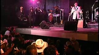 Johnnie Taylor - Who&#39;s Makin&#39; Love