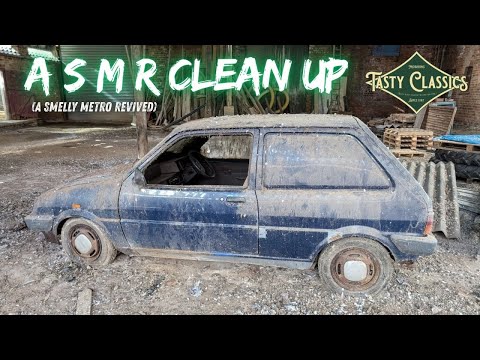 Cleaning A 1985 Austin Metro Van After 30 years In A Barn - Satisfying Transformation!
