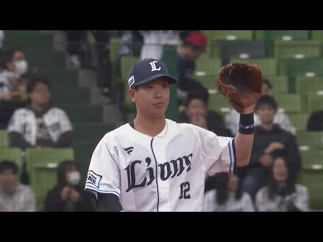 【1回表】ピッチャーを助ける!! ライオンズ・滝澤夏央 後方のフライをジャンピングキャッチ!! 2025年3月18日 埼玉西武ライオンズ 対 広島東洋カープ