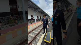 Download lagu Semboyan 41 Kondektur Kereta Api Argo Wilis | Stasiun Tasikmalaya mp3