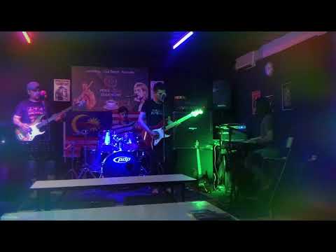 PL STUDIO-Hancurnya Istana Cinta (A.ramli)