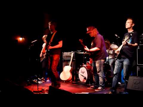 Mummypowder - Dont' Hold Your Breath (live)