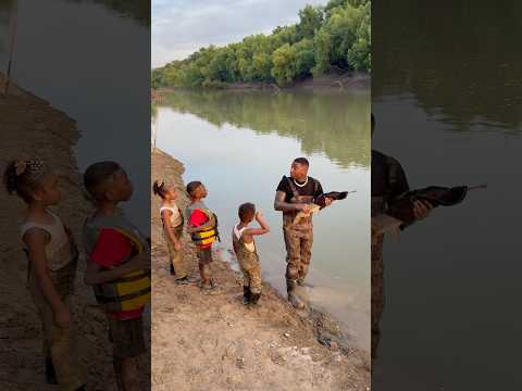 Londyn and Mj gets mad after dad let fish go #shorts