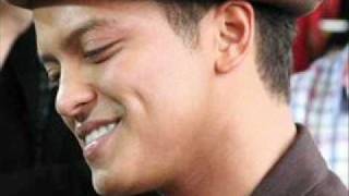 Bruno Mars All She Knows Karaoke