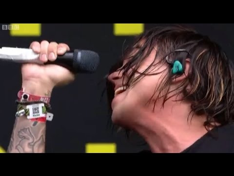 Sleeping With Sirens - Reading & Leeds Festival 2016 (Full Show)