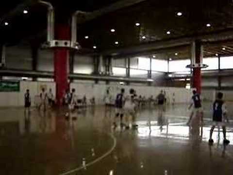 Grande jogada do central Rafael Pinto e Tomás a concretizar