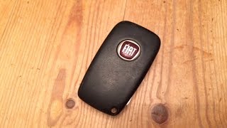 How to change a dead battery on a Fiat key fob