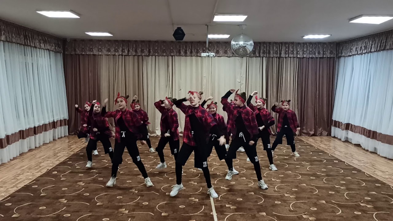 13. Танцевальная студия «МОЗАИКА» «Cool GirIs»