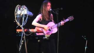 JUANA MOLINA "el desconfiado" live in Harrisburg, PA june 7, 2005
