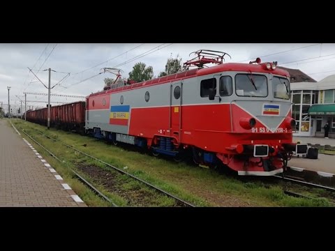 EA 5100kW CFR Marfa freight train passing Pascani [May, 2017]