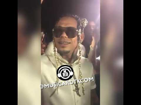 Mozart la para fristyleando con Carlos montequeu y los blanquitos!!