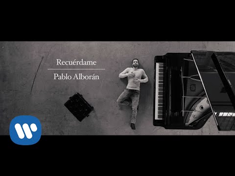 Pablo Alborán - Recuérdame (Videoclip oficial)