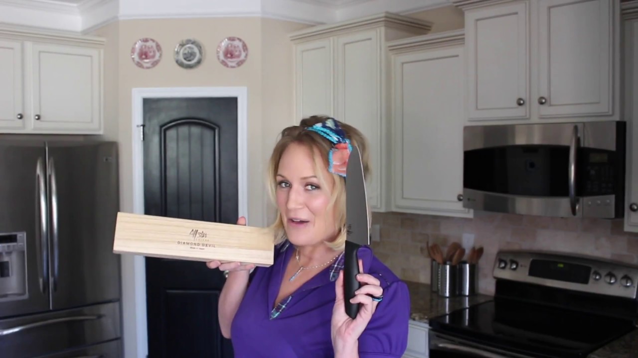 Watch video Unboxing Diamond Devil Now Unboxing Diamond Devil