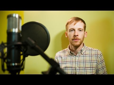 Kevin Devine - She Can See Me (acoustic) - Real Feels TV