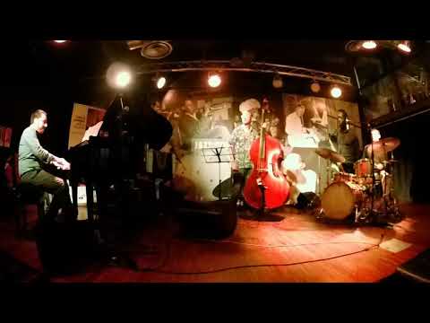 I Mean You - Thelonius Monk tribute - Sergio Di Gennaro trio