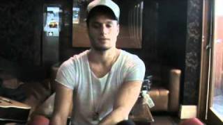 EF Track-by-Track: Graffiti6 - Colours (Part 1)