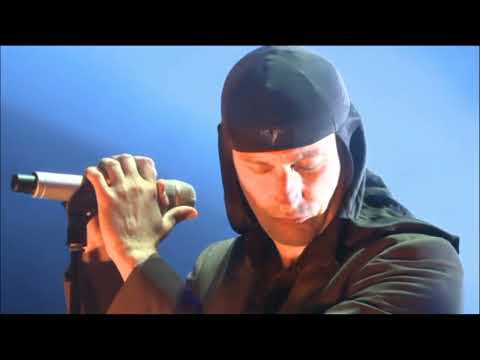Siddharta feat. Laibach - B Mashina (Ao Vivo) - Legendado Português BR