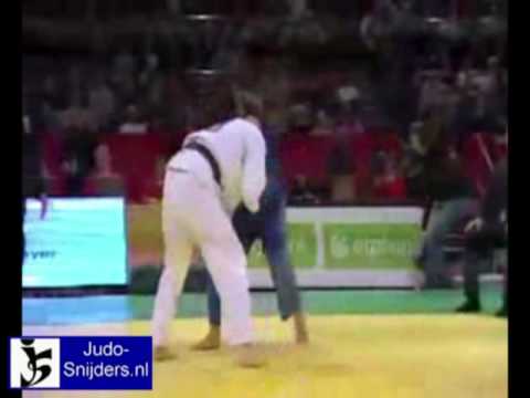 Judo 2009 Paris: Dou (CHN) - Thoyer (FRA) [-70kg]