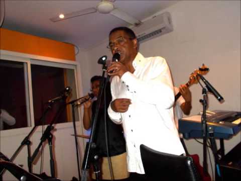 RAHA MBOLA MISY by Rija RAMANANTOANINA & Sammy RAKOTOARIMALALA