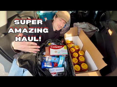 SUPER Amazing Dumpster Diving Haul! Huge Grab Bag Of Toiletries!