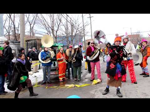 Environmental Encroachment entertains the Chiditarod audience