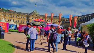 Sommer-Vibe und tolle Stimmung auf dem Schlossplatz in Stuttgart beim SWR Sommer