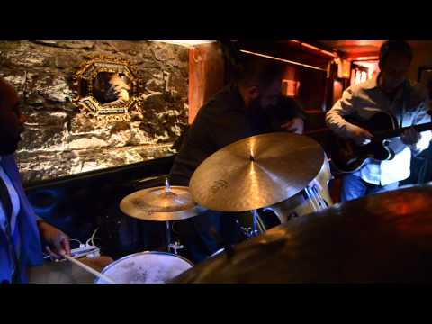 Love for Sale (2013) Barry Greene Trio - Bar Next Door NYC