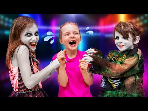 Zombies Turn Funny with Tickle! Laugh & Play with Vania Mania Kids