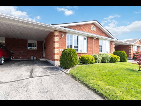 Bungalow townhome In popular Brier park northend Brantford! $564900