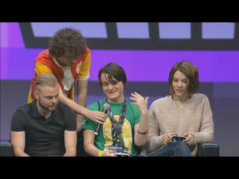 MINECON 2016 YouTubers vs 4J Studios : Mini Game Showdown!