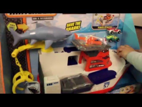 Matchbox mission shark ship in water and on land (UNBOXING TIME!)